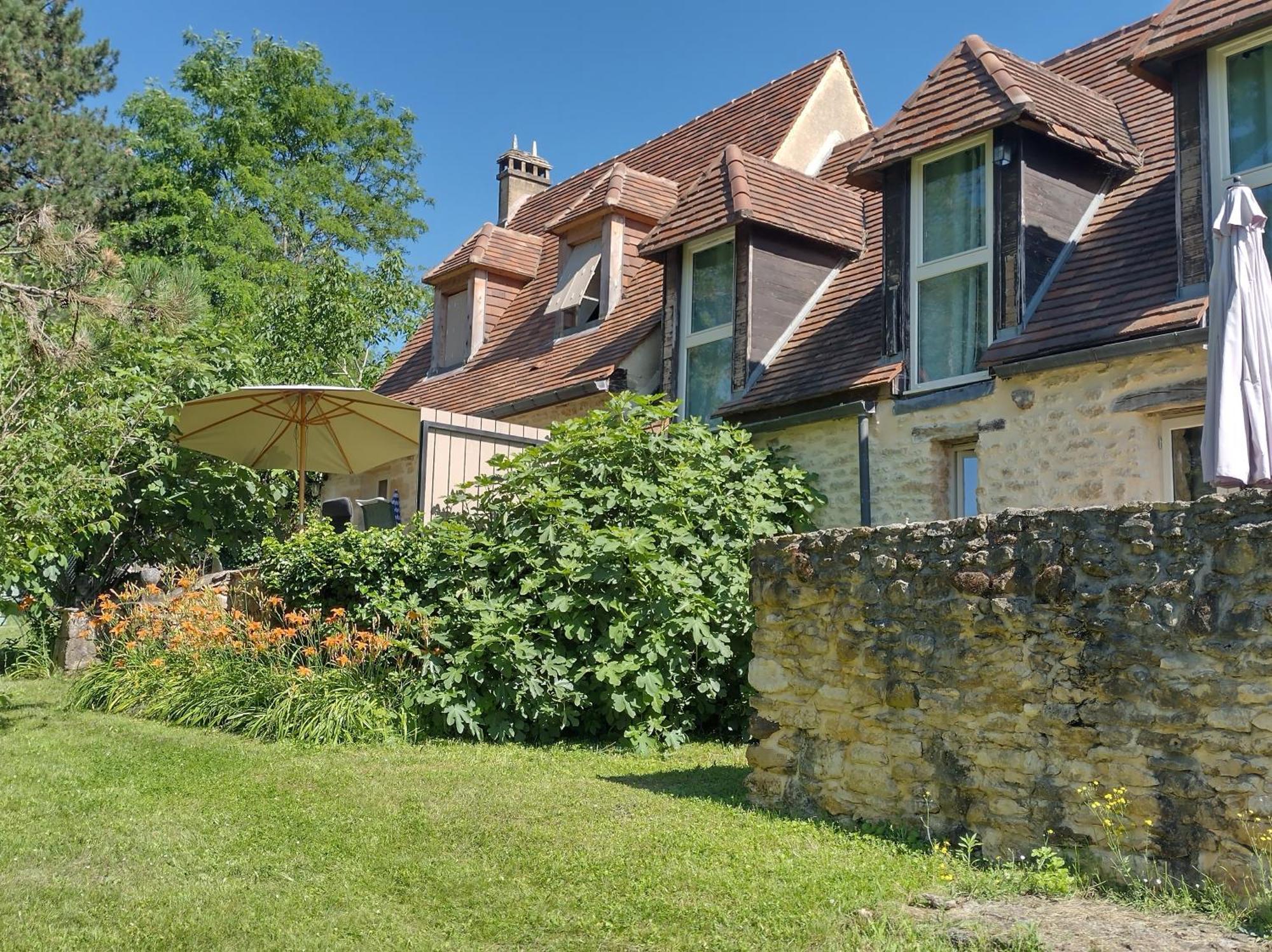 Les Bernardies Simeyrols Exterior foto